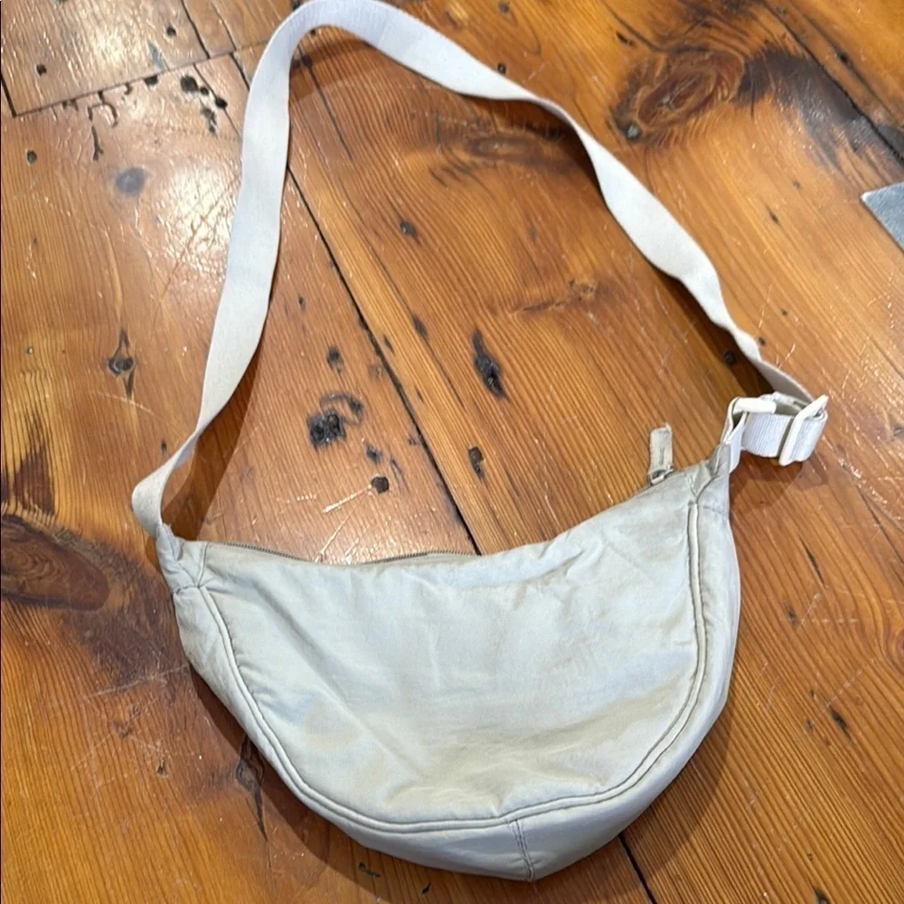 Chic Cream Beige Nylon Shoulder Crossbody Adjustable Strap Bag